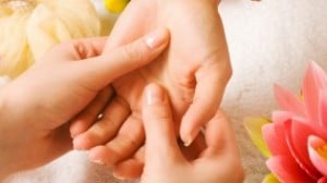 Réflexologie des mains massage des mains